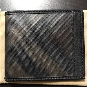 Burberry Wallet (Men’s) smokecheck *New/neverused*